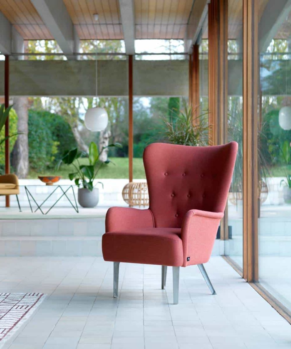 OCEE_FOUR - UK - Soft Seating - DA - Lifestyle Image 7