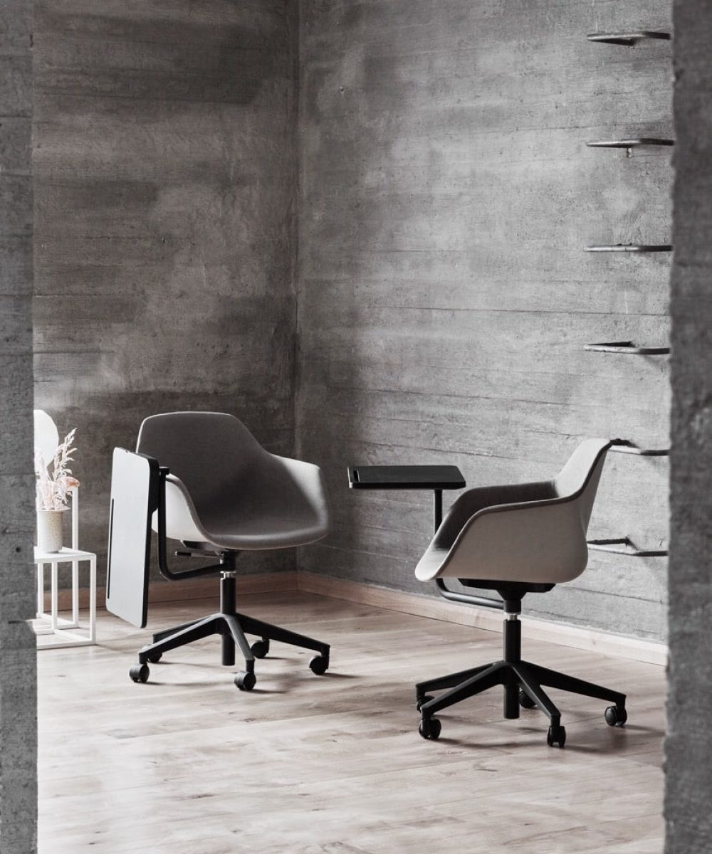 OCEE&FOUR – Chairs – FourMe 66 – Lifestyle Image 7 Large