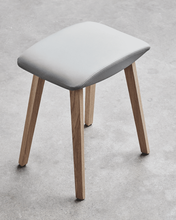 OCEE&FOUR – Stools & Benches – Share Stool – Packshot Image .jpg(1) Large