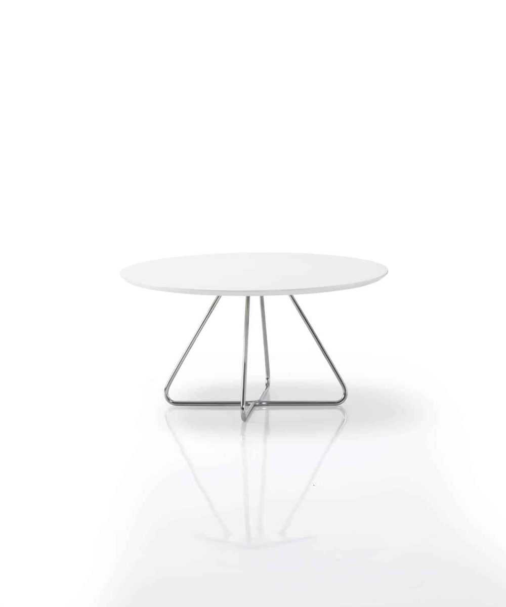 OCEE_FOUR – UK – Tables – Giggle Table – Packshot Image 3