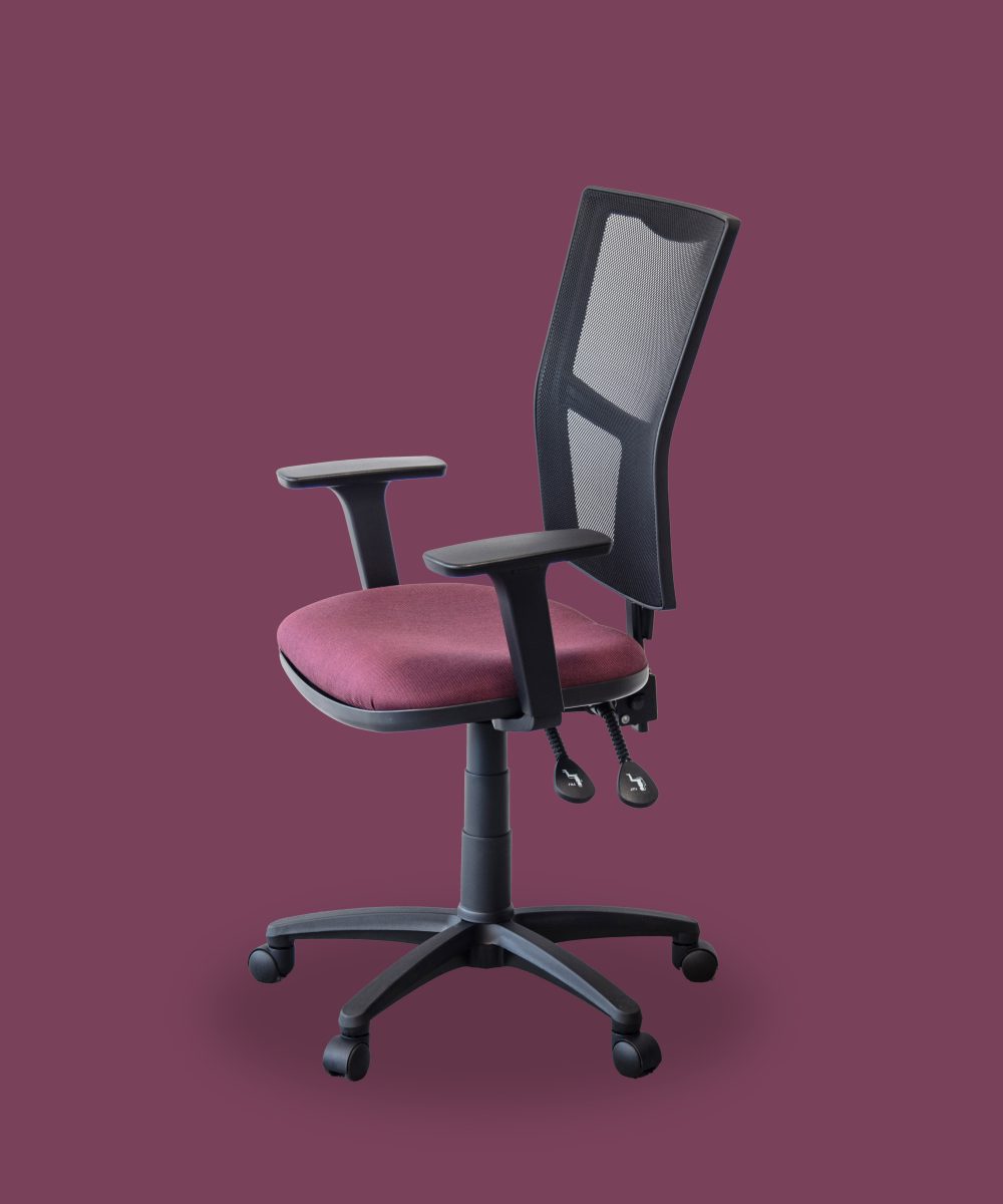 OCEE_FOUR-–-UK-–-Task-Chair-–-Goal-Mesh-–-Packshot-Image4.png