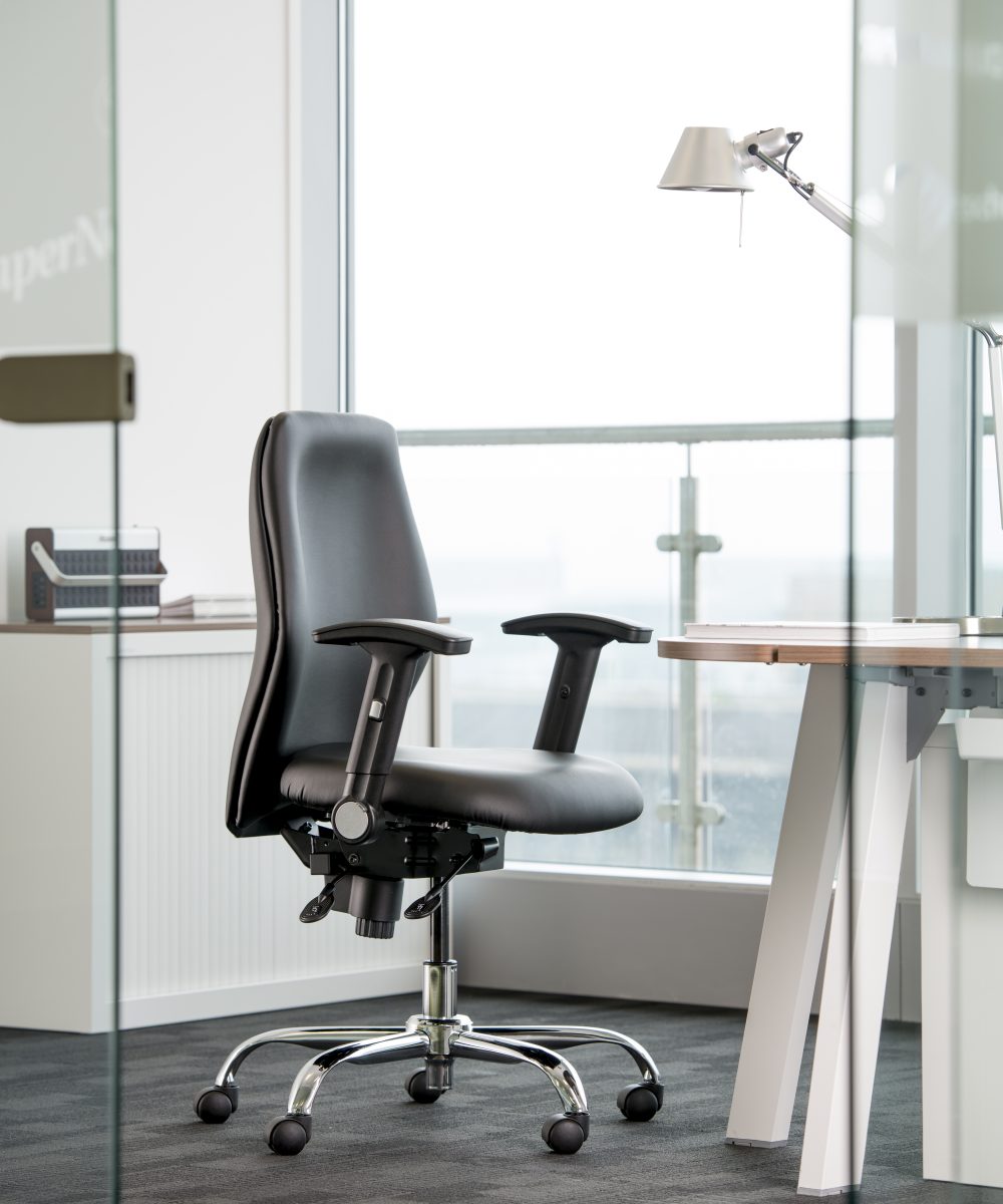 Physio - Task Chair - Ocee Design