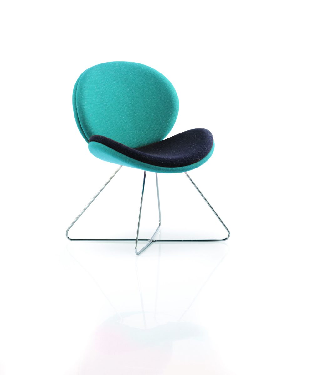 OCEE&FOUR – UK – Chairs – Giggle – Packshot Image 10