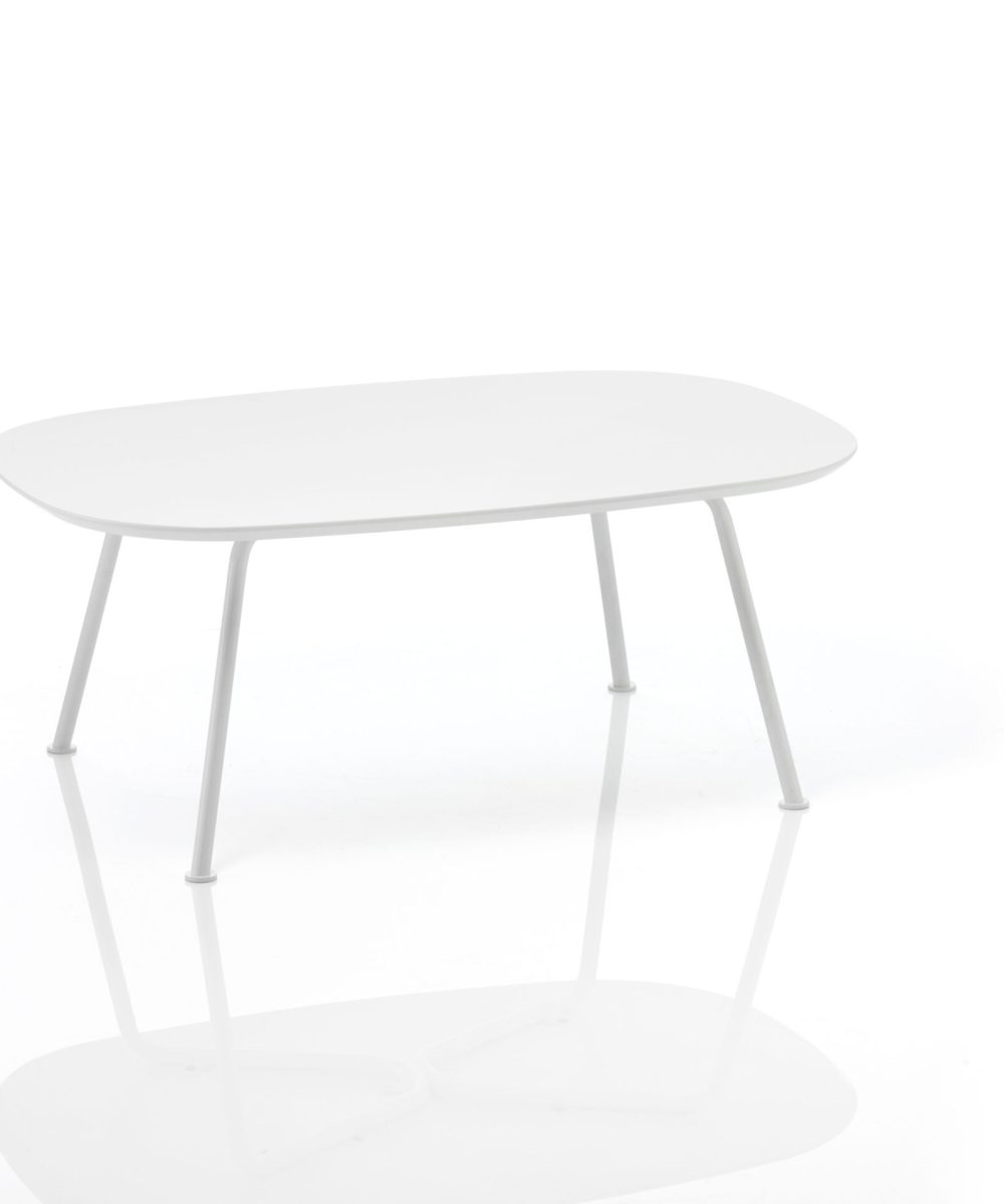 OCEE_FOUR - UK - Tables - Dishy Table - Packshot Image 8