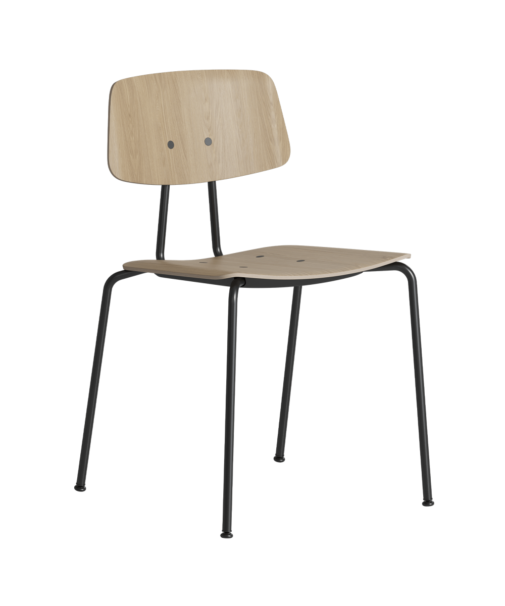 The Share Basic 80 chair with a black frame and a wooden seat.